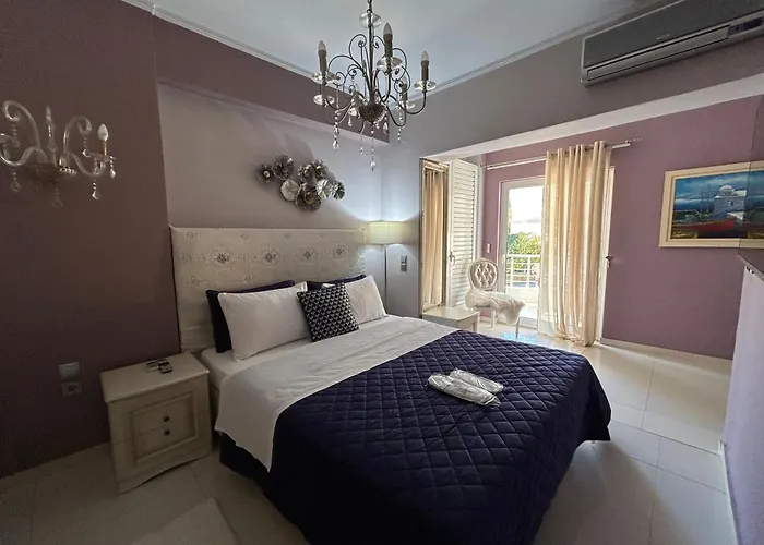 شقة Palataki Míloi